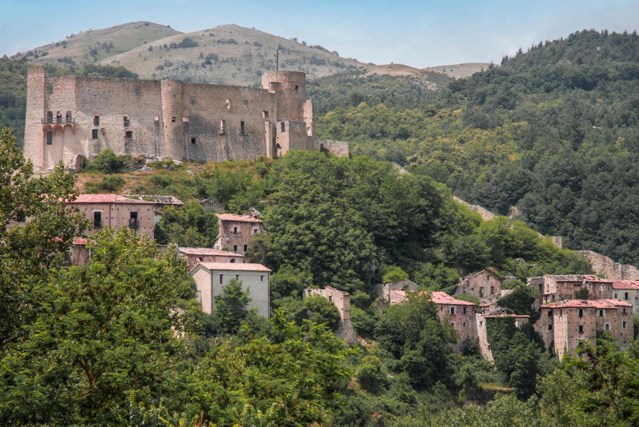 B&B La Voce Del Fiume Dimora Storica Di Charme Brienza Екстериор снимка